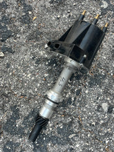 Cargar imagen en el visor de la galería, Mercruiser IGNITION DISTRIBUTOR 805185A37 805185A15 4.3 Liter Thunderbolt IV V6 Sierra 18-5471
