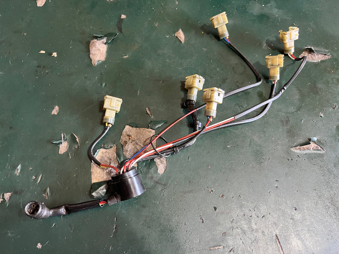 250 225 hp Mercury FUEL INJECTOR HARNESS 84-15443a2 154432 two stroke EFI some 300 hp