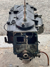 Cargar imagen en el visor de la galería, 60 50 40 hp Mercury POWERHEAD crankcase 852071T97 Two Stroke 3 Cylinder 130 cold on all cyls

