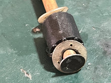 Lade das Bild in den Galerie-Viewer, DT 150 200 225 hp Suzuki OIL LEVEL SENSOR 34860-87D21 two stroke SUPER SIX also 34860-87D20 34860-87D10
