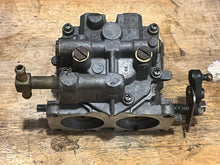 Lade das Bild in den Galerie-Viewer, 150 135 hp Mercury CARBURETOR SET WMH 31-1 31-2 31-3 3311-818650A31 818650A32 818650A56 two stroke v6
