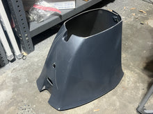 Load image into Gallery viewer, f 115 hp Yamaha bottom cowling APRON 67F-42741-00-8D four stroke 2000-2005
