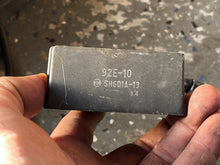 Cargar imagen en el visor de la galería, DT 225 250 200 150 HP Suzuki 32800-92E00 32800-92E10 voltage RECTIFIER &amp; REGULATOR electrical OEM two stroke 92E10
