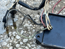 Lade das Bild in den Galerie-Viewer, 150 175 200 hp Mercury CONTROLLER Detonation Module Knock Sensor 826800A7 two stroke EFI
