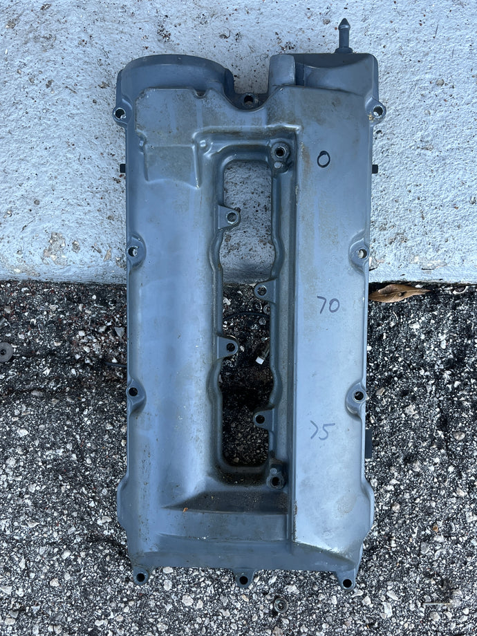 f 225 200 hp Yamaha CYLINDER HEAD COVER 1 strbd 69J-11191-00-1S four stroke 2002-10