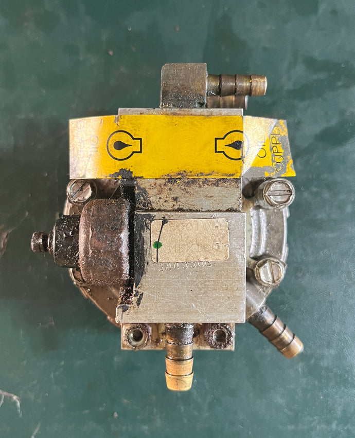 250 225 200 hp Evinrude Ficht 5001505 OIL LIFT PUMP ASSY 05001505 two stroke OEM