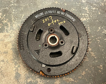 Load image into Gallery viewer, 30 25 15 hp Evinrude E-tec FLYWHEEL ASSY 0587104 two stroke 2017 AA AB AF 2012-up
