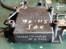 Lade das Bild in den Galerie-Viewer, 90 115 Johnson 584845 power pack CD4a0L61 control unit 0584845 585032c two stroke OIS
