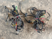 Load image into Gallery viewer, 115 130 hp Yamaha engine WIRE HARNESS 6N7-82590-11-00 6N7-82590-12-00 Two Stroke 1990-1993
