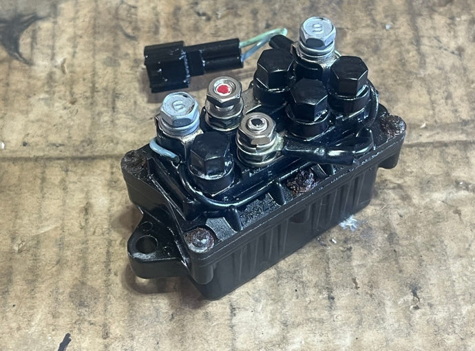 f 250 hp Yamaha POWER RELAY 63P-81950-00-00 63P-W8195-00-00 four stroke 2005