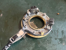 Cargar imagen en el visor de la galería, 90 85 75 hp Yamaha 688-85580-12-00 PULSER Coil two pulser version OEM two stroke 1985-1996 varying on hp
