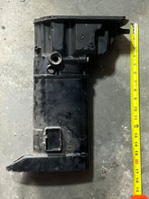 Lade das Bild in den Galerie-Viewer, DF 30 hp Suzuki DRIVESHAFT HOUSING 20” long 52110-94L11-YAY four stroke 2018
