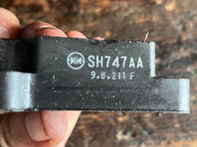 Cargar imagen en el visor de la galería, DF 175 200 150 hp Suzuki voltage RECTIFIER REGULATOR ASSY 32800-96J00 four stroke 2007-2024
