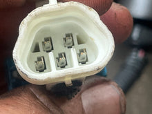 Load image into Gallery viewer, pulled for customer nov26-2025 sold—350 hp Mercury Verado SHIFT ACTUATOR 8M0048114 four stroke 135-400 hp compatibility
