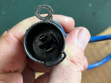 Lade das Bild in den Galerie-Viewer, swapped sep2024—-200 150 hp Yamaha OX66 67M-85540-00-00 CDI UNIT 67m-00 f8t90272 two stroke 1999-2000

