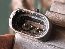 Load image into Gallery viewer, 135 150 200 225 hp Mercury IGNITION COIL 3-pin 850277 two stroke OPTIMAX
