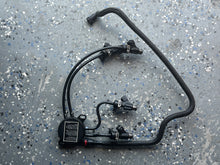 Lade das Bild in den Galerie-Viewer, 60 50 40 hp Mercury TFI SYSTEM 879887T with 4 - INJECTORS 892123002 EFI four stroke EFI
