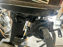 Load image into Gallery viewer, 1999 8 hp Mercury 15” COMPLETE OUTBOARD two stroke Pull-start

