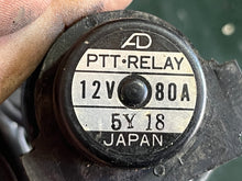 Lade das Bild in den Galerie-Viewer, DT 150 - 225 hp Suzuki PTT RELAY 12v 80a 38410-94551 w Hitachi MS5C-281-1 12v STARTING RELAY 31800-94401 some compatibility ptt relay 100-225 some compatibility starter relay 55-225 hp
