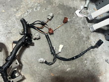 Lade das Bild in den Galerie-Viewer, CUSTOMIZED df 225 200 250 hp Suzuki WIRING HARNESS 36610-93J90 also 36610-93J91 four stroke - off 2006-07 model 2004-2011

