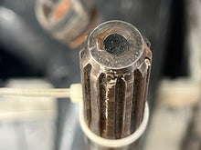 Lade das Bild in den Galerie-Viewer, DT 25 hp Suzuki 15” lower unit gear case assy TWO STROKE 3 cylinder short shaft (TWO)
