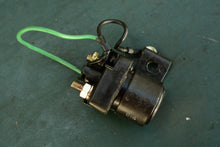 Lade das Bild in den Galerie-Viewer, 40 hp Tohatsu Nissan 346760400 SOLENOID STARTER 1996-up two stroke 8-50hp
