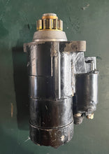 Lade das Bild in den Galerie-Viewer, BF 90 75 HP Honda Starter Motor Assy 31200-zw1-004, 75 HP - Four Stroke Outboard Motors 1997-2005
