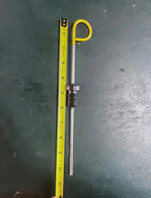 Cargar imagen en el visor de la galería, MFS 50 hp Tohatsu OIL LEVEL GAUGE dip stick Four Stroke 2014-2022 mfs50a
