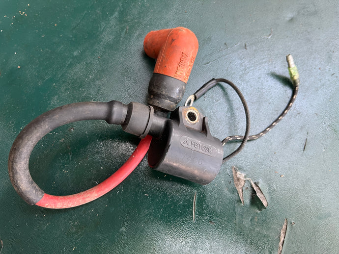 250 225 200 150 hp Yamaha 61A-85570-00-00 f6t530 IGNITION COIL with 6E3-82370-20-00 PLUG CAP two stroke OX66 oem