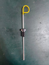 Cargar imagen en el visor de la galería, MFS 50 hp Tohatsu OIL LEVEL GAUGE dip stick Four Stroke 2014-2022 mfs50a
