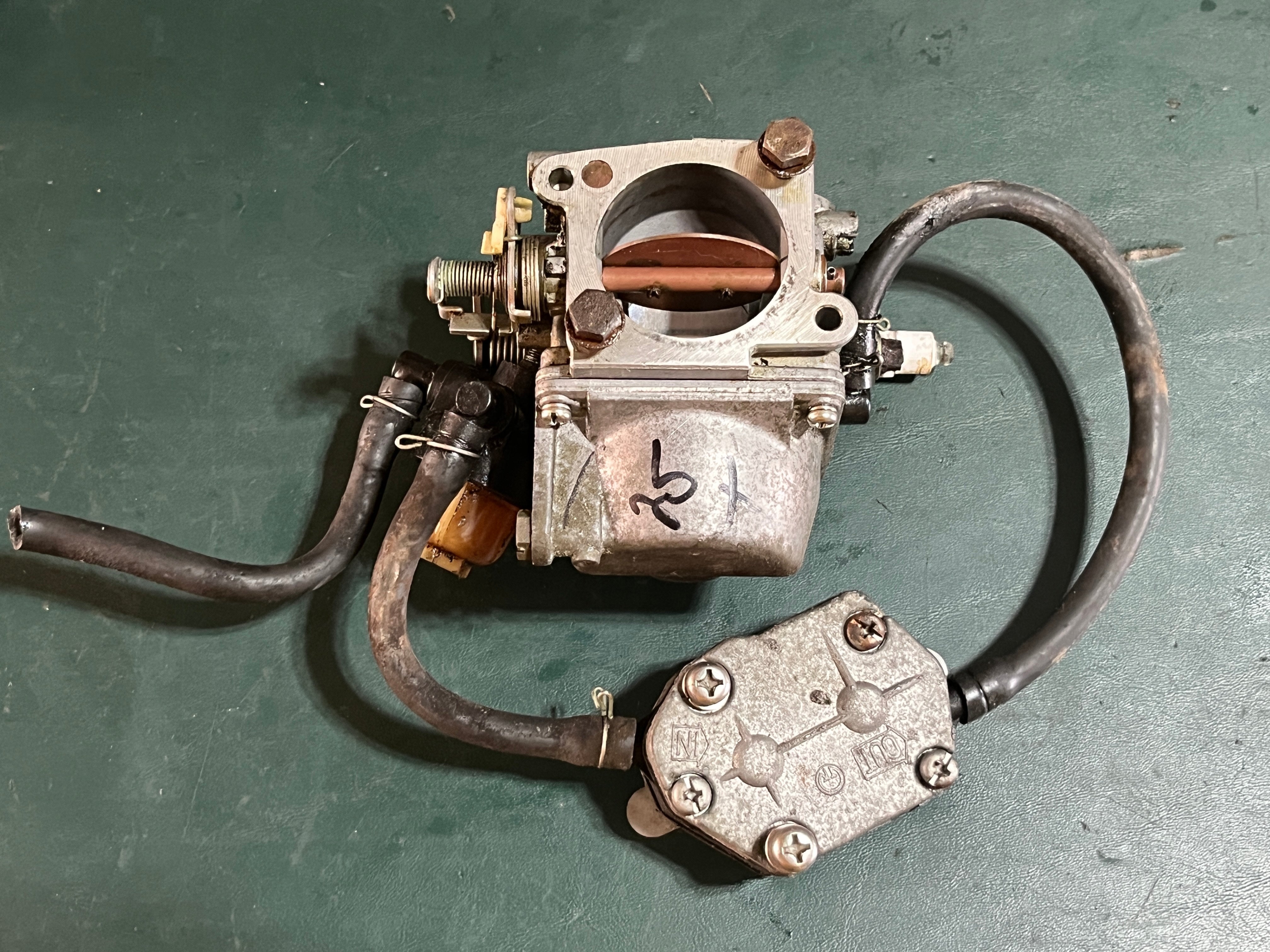 25 30 hp Tohatsu Nissan 3P0032000 CARBURETOR, 356040001 FUEL PUMP 3460 ...