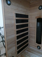 Lade das Bild in den Galerie-Viewer, Infrared sauna Fit Bomb made by LuxSauna w owners manual
