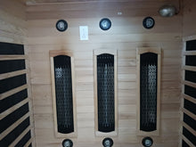 Lade das Bild in den Galerie-Viewer, Infrared sauna Fit Bomb made by LuxSauna w owners manual
