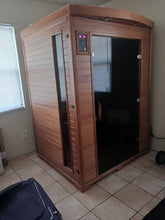 Lade das Bild in den Galerie-Viewer, Infrared sauna Fit Bomb made by LuxSauna w owners manual
