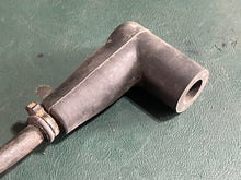 Lade das Bild in den Galerie-Viewer, 50 40 30 hp Yamaha IGNITION COIL 5” boot cord 6H4-85570-20-00 two stroke 1985-1996 $35
