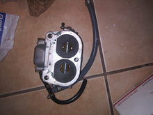 Load image into Gallery viewer, used DT 90 hp suzuki carb assy also compatible w DT100
