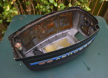 Lade das Bild in den Galerie-Viewer, 7.5 9.8 HP Mercury 7264a10 engine cover cowling  may fit Merc 110 two stroke
