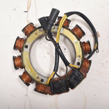 Load image into Gallery viewer, 185 200 275 300 hp oem johnson-evinrude 35 amp stator 0582574 582574
