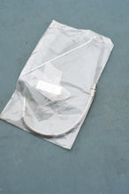 Lade das Bild in den Galerie-Viewer, Mercruiser 32-910430 HL power trim hose, port
