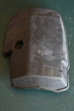 Cargar imagen en el visor de la galería, 90 hp Evinrude E-tec Air Silencer ASSY Part Number 5005183, BRP Johnson ETEC
