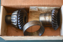 Load image into Gallery viewer, Mercruiser gear set 43-55765, 1/65 ratio
