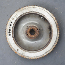 Cargar imagen en el visor de la galería, 115 140 hp Chrysler Force inline 4 flywheel FA404097 F404097, Mercury FCB23 two stroke
