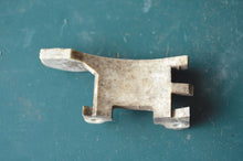 Cargar imagen en el visor de la galería, 4 hp OMC Johnson Throttle Advance 323420 OEM obsolete, Evinrude
