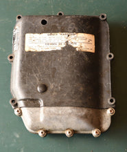 Lade das Bild in den Galerie-Viewer, DT 50 55 60 65 Suzuki Carb Airbox 2 cylinder 2 carb motors (1976 thru 1983)
