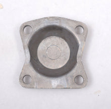 Load image into Gallery viewer, 60 65 70 120 125 140 hp Johnson Evinrude 0333967 OMC 0333967 Thermostat Cover
