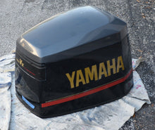 Load image into Gallery viewer, 250 hp Yamaha TOP COWLING 61A-42610-41-EK ASSEMBLY engine cover 76 Degree  V-x 225 hp Two Stroke HPDI 1991 - 1993
