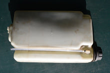 Load image into Gallery viewer, 115 hp 125 hp Mercury Mariner Outboard Oil Reservoir Tank 1256-8628a
