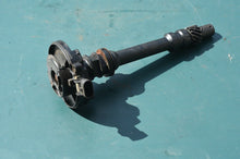 Load image into Gallery viewer, 190 hp Mercruiser Distributor part J1171
