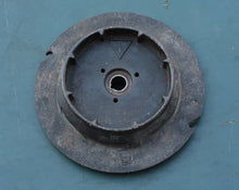 Cargar imagen en el visor de la galería, 9.9 15 hp OMC Johnson &amp; Evinrude flywheel 0513972 513972 two stroke
