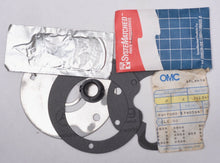 Cargar imagen en el visor de la galería, 40 hp OMC 0391741 391741 water pump repair with impeller housing, 1984-85
